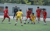 Chùm ảnh loạt trận 10h30 sáng 12-11