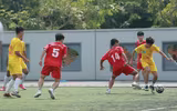 Chùm ảnh loạt trận 10h30 sáng 12-11