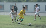 Chùm ảnh loạt trận 8h30 sáng 12-11