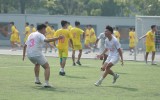 Chùm ảnh loạt trận 8h30 sáng 12-11