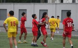 Chùm ảnh loạt trận 13h30 chiều 15-11