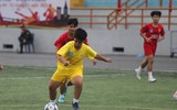 Chùm ảnh loạt trận 13h30 chiều 15-11