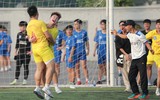 Chùm ảnh loạt trận 15h00 chiều 22-11