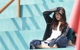 Những fan nữ 'đốn tim' khán giả ở vòng đấu bảng