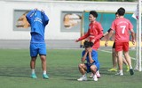 Đội nhì bảng Thực nghiệm gây sốc khi hạ đẹp THPT Nguyễn Huệ