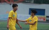 Đương kim vô địch ngược dòng ngoạn mục vào bán kết