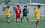 Đương kim vô địch ngược dòng ngoạn mục vào bán kết