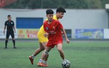 Đương kim vô địch ngược dòng ngoạn mục vào bán kết