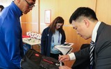 ĐT Việt Nam hào hứng chụp ảnh truyền thông Asian Cup 2023