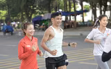 Nguyễn Thị Oanh và dàn sao điền kinh căng mình luyện tập cho Tiền Phong Marathon 2024