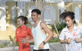 Nguyễn Thị Oanh và dàn sao điền kinh căng mình luyện tập cho Tiền Phong Marathon 2024