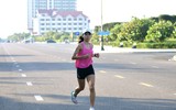 Nguyễn Thị Oanh và dàn sao điền kinh căng mình luyện tập cho Tiền Phong Marathon 2024