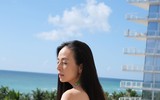 Nữ Chủ tịch Liên đoàn bóng đá Thái Lan khoe dáng ngọc dù đã U60