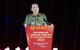 Hình ảnh cuốn hút từ Lễ khai mạc Giải bóng đá Công an, Cảnh sát ASEAN mở rộng 2025