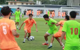 Chùm ảnh loạt trận 13h30 chiều 29-10