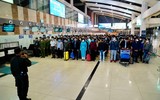 Hành khách gây rối trật tự công cộng tại sân bay Nội Bài sẽ bị khống chế như thế nào?