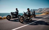 Bộ đôi motor BMW R18 lần đầu ra mắt với giá tiền tỷ