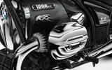 Bộ đôi motor BMW R18 lần đầu ra mắt với giá tiền tỷ