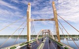 Cận cảnh hình ảnh cầu Trần Hưng Đạo theo phong cách cổ điển Đông Dương