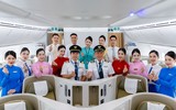 Tái hiện lịch sử đồng phục tiếp viên trên những chuyến bay đặc biệt