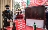 Hà Nội: Người dân thực hiện nghiêm biện pháp phòng dịch Covid-19 ngày mùng 1 Tết Tân Sửu 