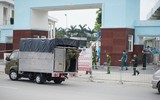 [Ảnh] Bộ Tư lệnh Thủ đô phun khử khuẩn Bệnh viện K cơ sở Tân Triều phòng Covid-19