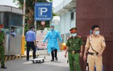 [Ảnh] Bộ Tư lệnh Thủ đô phun khử khuẩn Bệnh viện K cơ sở Tân Triều phòng Covid-19