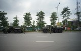 [Ảnh] Bộ Tư lệnh Thủ đô phun khử khuẩn Bệnh viện K cơ sở Tân Triều phòng Covid-19