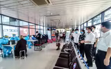 [ẢNH] Chuyến thị sát, kiểm tra chống dịch dày đặc của Trưởng Ban chỉ đạo phòng chống Covid-19 Hà Nội