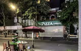 Hà Nội phong tỏa hàng pizza gần trung tâm vì có ca nghi nhiễm Covid-19