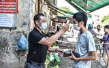 [Ảnh] Thăm chợ dân sinh đầu tiên ở Hà Nội áp dụng thẻ đi chợ theo ngày chẵn lẻ