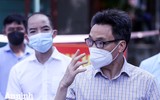 [ẢNH] Lịch trình dày đặc trong buổi kiểm tra chống dịch Covid-19 của Phó Thủ tướng Vũ Đức Đam tại Hà Nội
