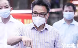 [ẢNH] Lịch trình dày đặc trong buổi kiểm tra chống dịch Covid-19 của Phó Thủ tướng Vũ Đức Đam tại Hà Nội