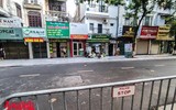 [ẢNH] Bên trong đoạn phố Đội Cấn dài 350m phải phong tỏa vì phát hiện chùm ca bệnh Covid-19