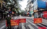 [ẢNH] Bên trong đoạn phố Đội Cấn dài 350m phải phong tỏa vì phát hiện chùm ca bệnh Covid-19