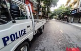 [ẢNH] Bên trong đoạn phố Đội Cấn dài 350m phải phong tỏa vì phát hiện chùm ca bệnh Covid-19