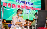 Thứ trưởng Bộ Công an và Giám đốc CATP Hà Nội hiến máu cứu người, chung tay đẩy lùi Covid-19