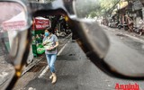 Hình ảnh rất Hà Nội tại cửa hàng thiết yếu không người bán đầu tiên phục vụ người dân phố cổ 