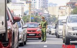 [ẢNH] Hà Nội sau 38 ngày giãn cách xã hội: Đường vẫn đông, nhiều người ra đường sai mục đích