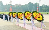 [Ảnh] Lãnh đạo Đảng, Nhà nước, TP Hà Nội vào Lăng viếng Chủ tịch Hồ Chí Minh nhân kỷ niệm 76 năm Quốc khánh 2/9