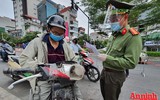 [ẢNH] Hà Nội ngày 2/9: Đường vắng hơn, vẫn có trường hợp ra đường sai mục đích