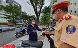[ẢNH] Hà Nội ngày 2/9: Đường vắng hơn, vẫn có trường hợp ra đường sai mục đích