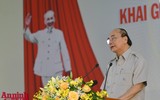 [Ảnh] Chủ tịch nước Nguyễn Xuân Phúc dự lễ khai giảng ở tỉnh 
