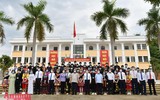 [Ảnh] Chủ tịch nước Nguyễn Xuân Phúc dự lễ khai giảng ở tỉnh 