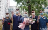 [Ảnh] Bệnh nhân Covid-19 từng phải chạy ECMO đầu tiên của Hà Nội xuất viện và kỳ tích thoát khỏi lưỡi hái tử thần