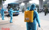 Khoảnh khắc khó quên khi gần 1.100 người dân Thanh Xuân Trung được trở về nhà 