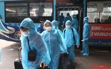 Khoảnh khắc khó quên khi gần 1.100 người dân Thanh Xuân Trung được trở về nhà 