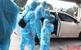 Khoảnh khắc khó quên khi gần 1.100 người dân Thanh Xuân Trung được trở về nhà 