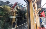[ẢNH] Hà Nội đẹp lạ dưới mưa trong Ngày kỷ niệm 67 năm giải phóng Thủ đô
