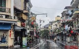 [ẢNH] Hà Nội đẹp lạ dưới mưa trong Ngày kỷ niệm 67 năm giải phóng Thủ đô